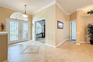 2387 Hillcreek Cir E, Clearwater, FL 33759 - Photo 9