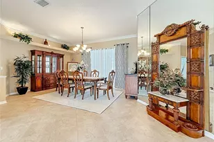 2387 Hillcreek Cir E, Clearwater, FL 33759 - Photo 11