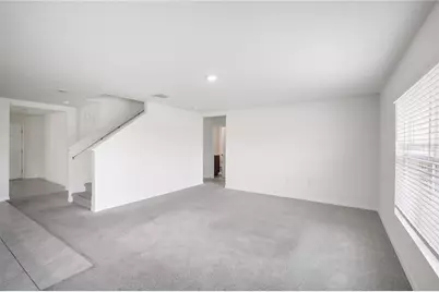 7575 Sail Clover Lane, Zephyrhills, FL 33540 - Photo 9