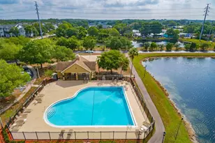 9028 Lake Chase Island Way, Tampa, FL 33626 - Photo 37