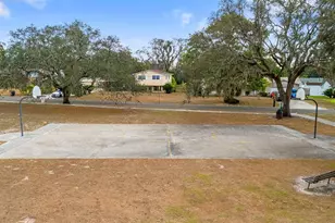 617 S Riverhills Dr, Temple Terrace, FL 33617 - Photo 59