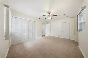 6725 17th Ln N, Saint Petersburg, FL 33702 - Photo 15