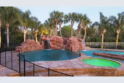 10641 Broadland Pass, Thonotosassa, FL 33592 - Photo 57