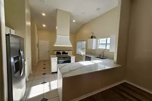 14504 Brambie Ct, Tampa, FL 33624 - Photo 11