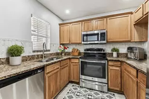 3370 Spy Tower Ct, Valrico, FL 33594 - Photo 5