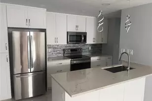 440 S Gulfview Blvd, Clearwater Beach, FL 33767 - Photo 9