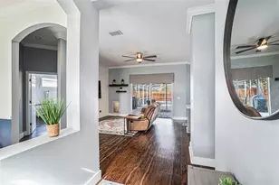 2846 Duncan Tree Cir, Valrico, FL 33594 - Photo 9