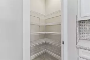 21987 Emory Oak Pl, Land O Lakes, FL 34637 - Photo 9