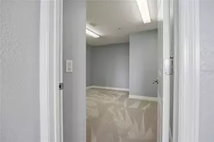 1197 Flying Fish Ln, Tarpon Springs, FL 34689 - Photo 35