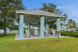 1197 Flying Fish Ln, Tarpon Springs, FL 34689 - Photo 65