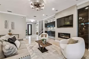 3901 S Lynwood Ave, Tampa, FL 33611 - Photo 3