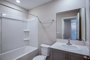 36870 Sagemoor Dr, Zephyrhills, FL 33541 - Photo 21