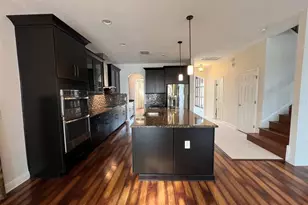 1692 Nature View Dr, Lutz, FL 33558 - Photo 9