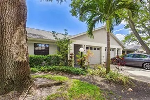 1539 Rebecca Ln, Dunedin, FL 34698 - Photo 3