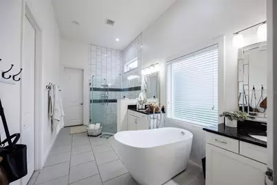 14006 Quarry Lake Road, Lithia, FL 33547 - Photo 17