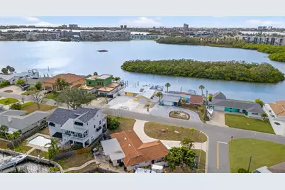 1421 Sea Gull Drive S, Saint Petersburg, FL 33707 - Photo 61