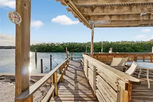 1421 Sea Gull Dr S, Saint Petersburg, FL 33707 - Photo 43