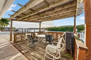 1421 Sea Gull Dr S, Saint Petersburg, FL 33707 - Photo 39