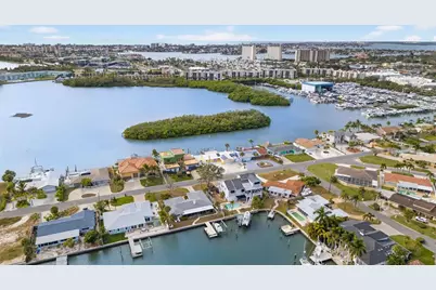 1421 Sea Gull Drive S, Saint Petersburg, FL 33707 - Photo 73