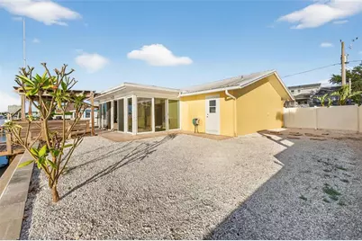 1421 Sea Gull Drive S, Saint Petersburg, FL 33707 - Photo 53