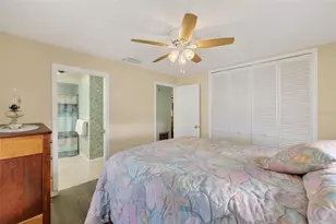 1421 Sea Gull Dr S, Saint Petersburg, FL 33707 - Photo 25