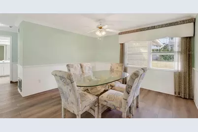 1421 Sea Gull Drive S, Saint Petersburg, FL 33707 - Photo 17