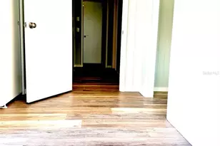 5105 8th St W, Bradenton, FL 34207 - Photo 13