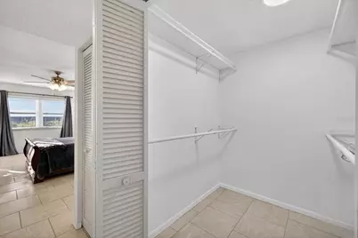 5400 Park Street N #504, Saint Petersburg, FL 33709 - Photo 21