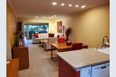 1403 Arrowhead Circle W #13E, Clearwater, FL 33759 - Photo 7