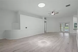 19519 Morden Blush Dr, Lutz, FL 33558 - Photo 5