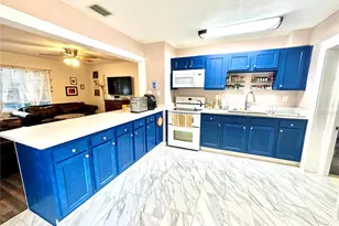 762 Paris Ave S, Saint Petersburg, FL 33701 - Photo 11