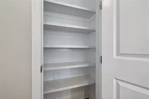 810 32nd Ave N, Saint Petersburg, FL 33704 - Photo 21