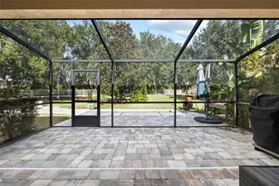 17425 New Cross Cir, Lithia, FL 33547 - Photo 35