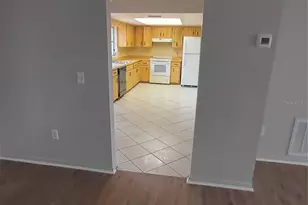 10585 N Spaulding Dr, Citrus Springs, FL 34433 - Photo 5