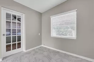 1201 53rd Ave N, Saint Petersburg, FL 33703 - Photo 11