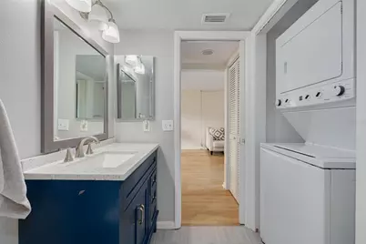 3062 Eastland Boulevard #406, Clearwater, FL 33761 - Photo 17