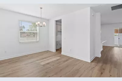 6216 29th Street N, Saint Petersburg, FL 33702 - Photo 3