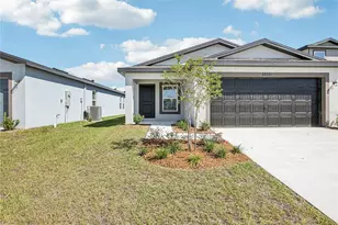 29571 Fedora Cir, Brooksville, FL 34602 - Photo 1