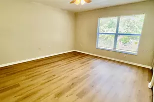 37225 Grassy Hill Ln, Dade City, FL 33525 - Photo 9