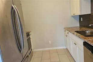 1902 Dandridge St, Sun City Center, FL 33573 - Photo 3