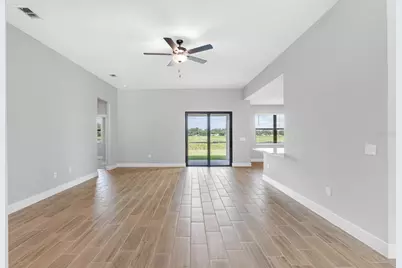 13501 Walden Sheffield Road, Dover, FL 33527 - Photo 5