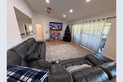 17512 Brandywine Drive, Lutz, FL 33549 - Photo 3