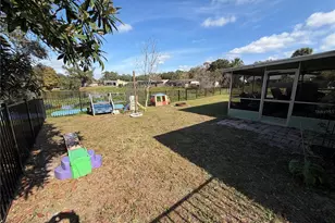 17512 Brandywine Dr, Lutz, FL 33549 - Photo 23
