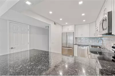 51 Island Way #411, Clearwater Beach, FL 33767 - Photo 39