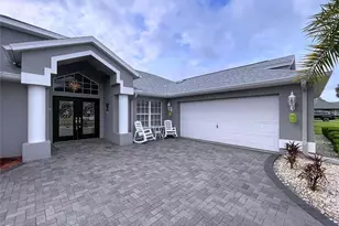 9276 Ashley Dr, Weeki Wachee, FL 34613 - Photo 5