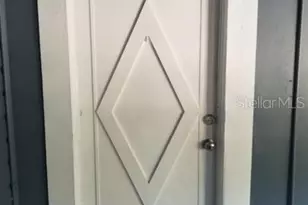 318 E Tarpon Ave, Tarpon Springs, FL 34689 - Photo 3