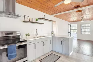 8906 N Orleans Ave, Tampa, FL 33604 - Photo 15