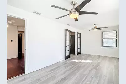 8906 N Orleans Avenue, Tampa, FL 33604 - Photo 23