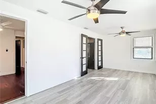 8906 N Orleans Ave, Tampa, FL 33604 - Photo 23