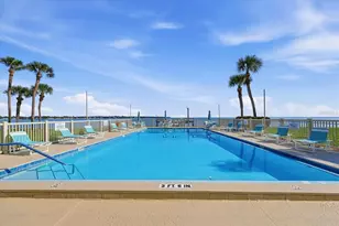 7520 Sunshine Skyway Ln S, Saint Petersburg, FL 33711 - Photo 5